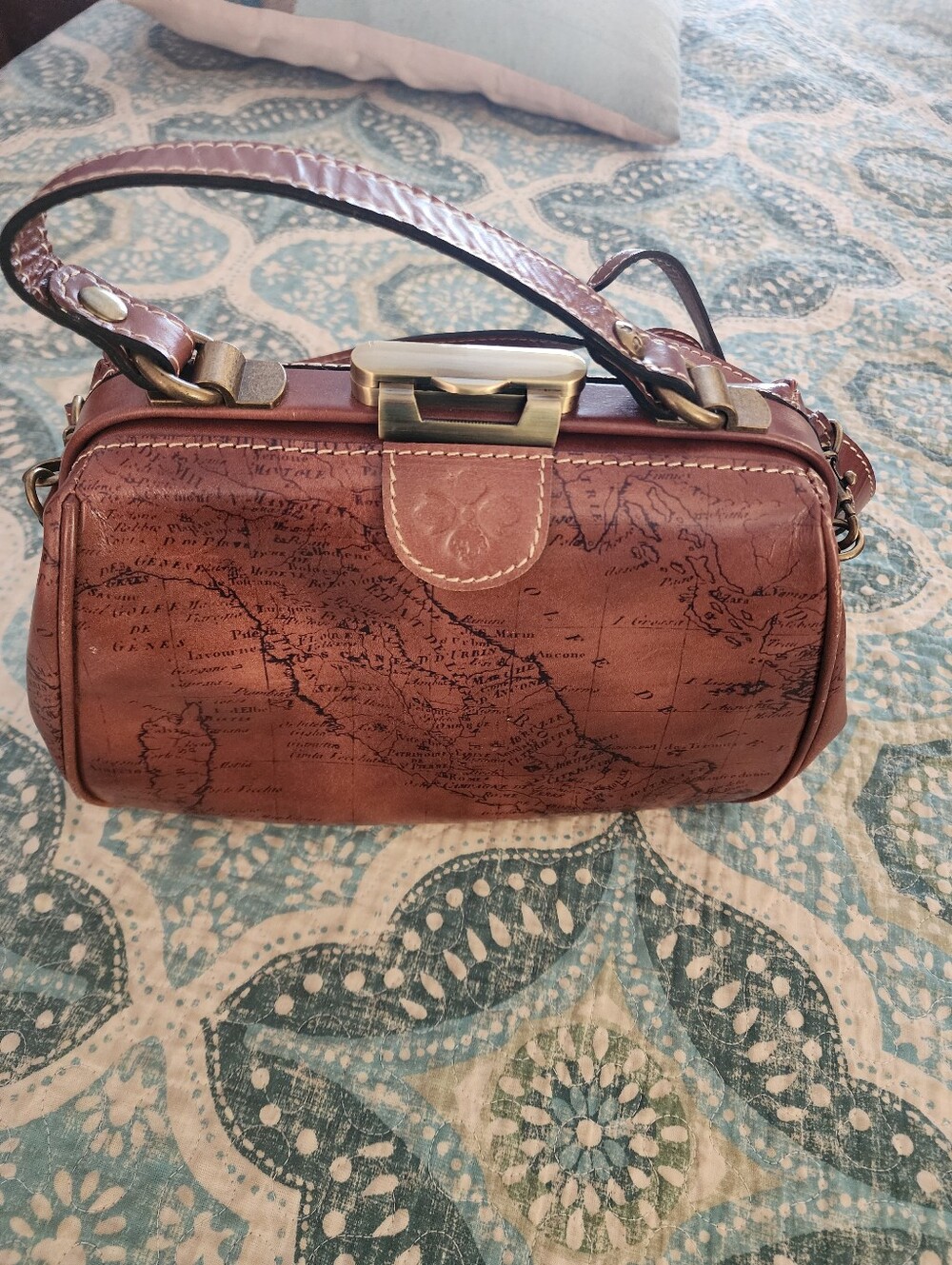 Patricia Nash Vaneto Kiss Lock Brown Map-Print Leather Crossbody Bag - Picture 8 of 14